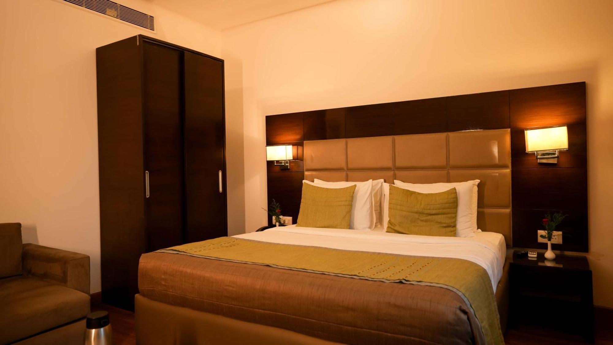 Hotel Africa Avenue - Greater Kailash 1 New Delhi Exterior photo